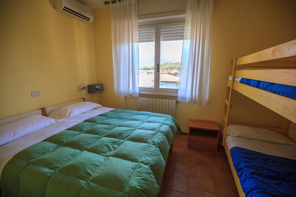 Hotel Il 9 Camaiore Buitenkant foto