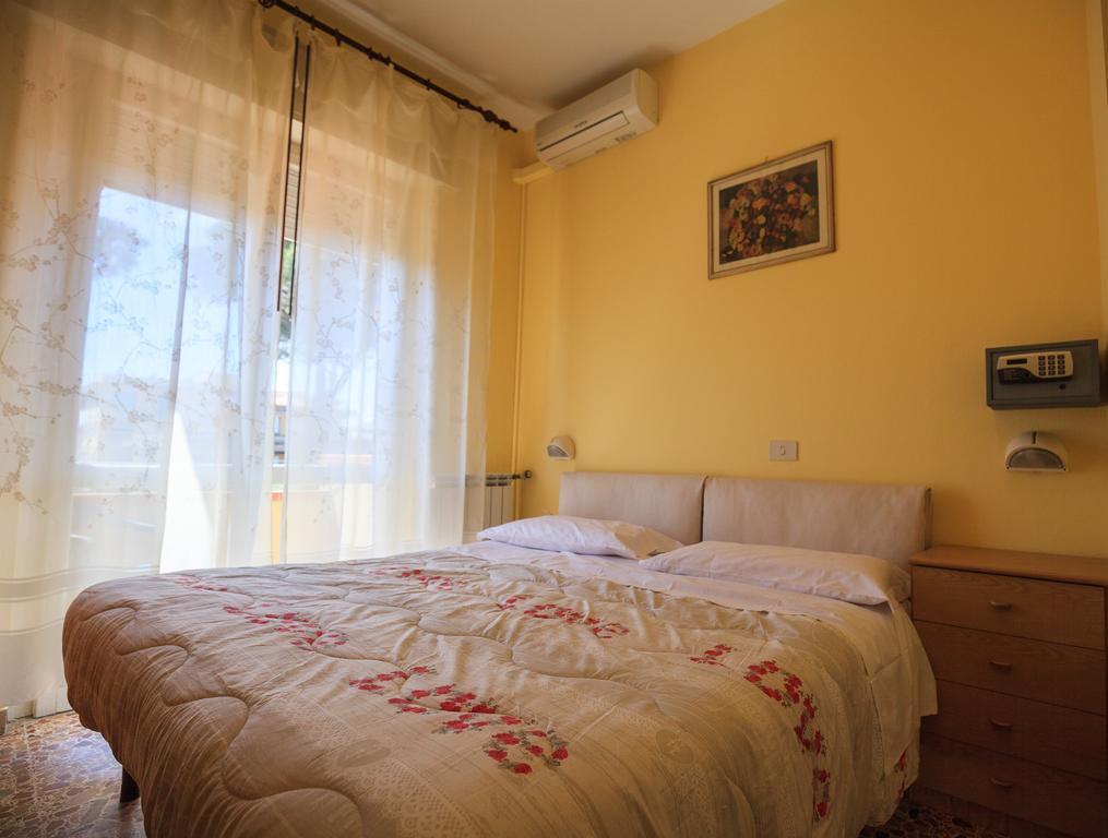Hotel Il 9 Camaiore Buitenkant foto