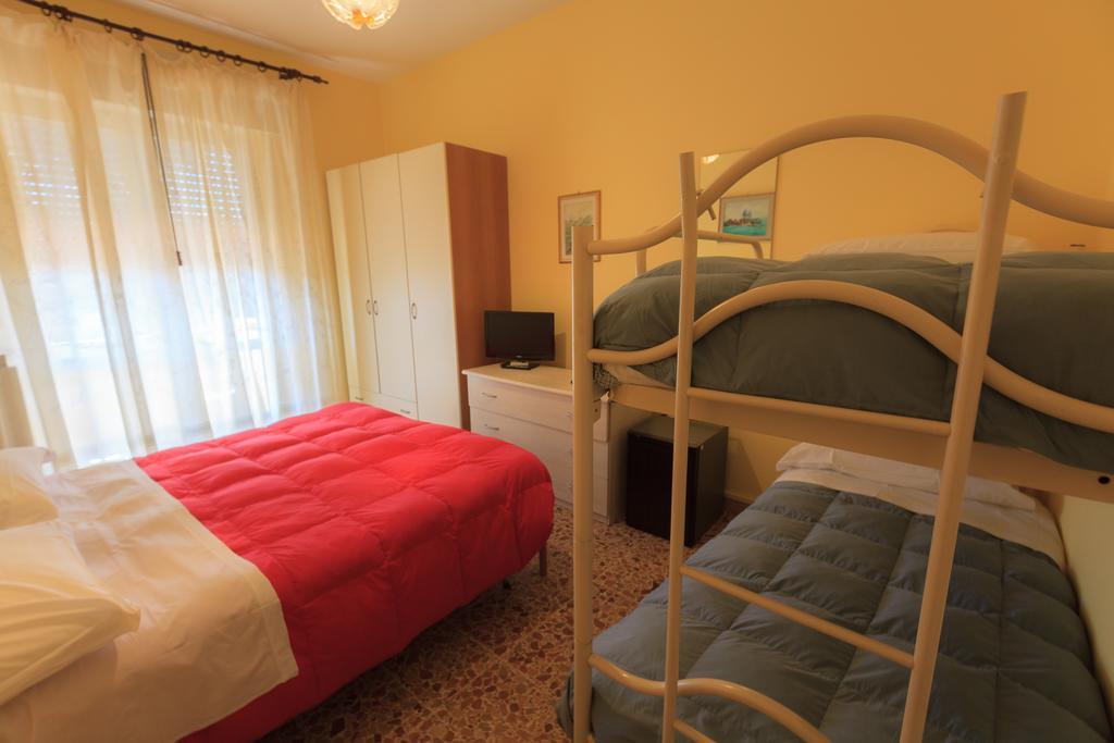 Hotel Il 9 Camaiore Buitenkant foto